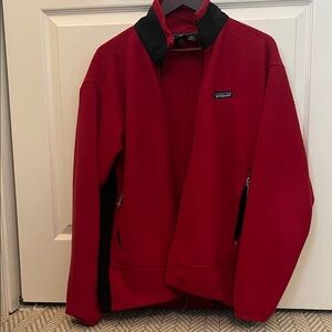 Patagonia Crimson Fleece Jacket with Black Trim size Large